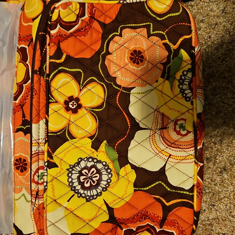 Floral Quilted Women's Shower/Travel Hanging Bag Vera Bradley Buttercup - Picture 4 of 6
